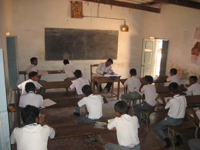 JSS Boys School Chamarajanagar classroom
