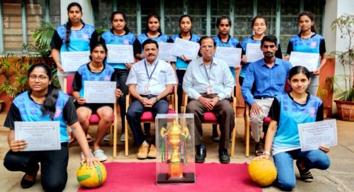 Students of the JSS College of Arts, Commerce and Science, Ooty Road, Mysuru, secured second place in the University of Mysore 2021-22 Mysuru City Inter-College Women's Throwball Tournament, held at the JSS First Grade College, Mysuru. Prof. B.V. Sambashivaiah, CEO of the College, Principal Prof. M.P. Vijendra Kumar, Physical Education Director Sri M. Kartik, teaching and non-teaching staff and students have congratulated the team.