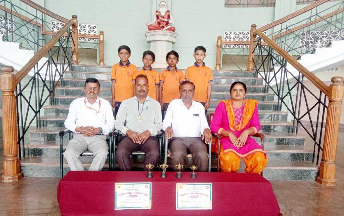 The students of the JSS Higher Primary School, Suttur, have won in the taluk-level Yoga and Chess competitions conducted by the Department of Public Instructions, held at Nanjangud and have been selected for the district-level competitions. Headmaster G.M. Shadakshari, Physical Instructor, and other teachers