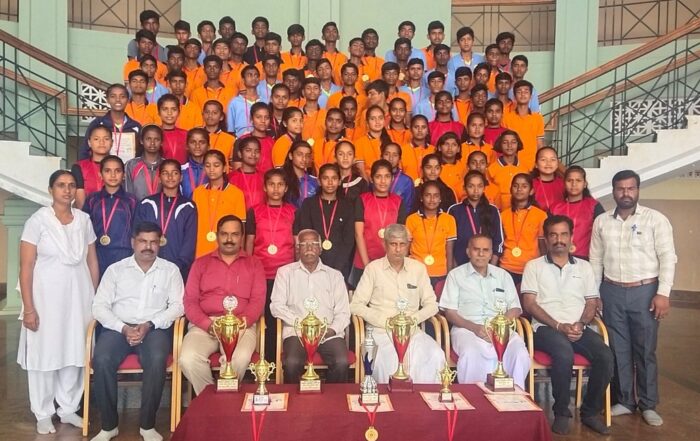 JSS High School , Suttur, Mysuru wins overall sports prize