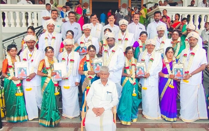 Ten couples tied the knot at the 109th monthly mass marriage program organized by the Suttur Sri Math. JSS Institutions, Suttur, Administrative Officer Sri S.P. Udayashankar, Heads of various departments of the institution and others are seen in the picture.