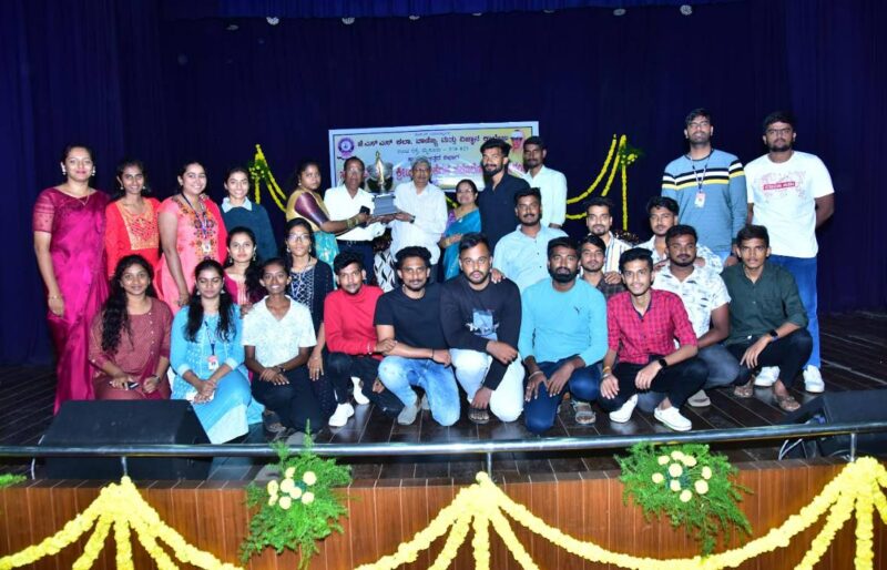 "Renowned Cultural Thinker Prof. M. Krishnegowda Advocates Holistic Well-being for Students at JSS College Event"