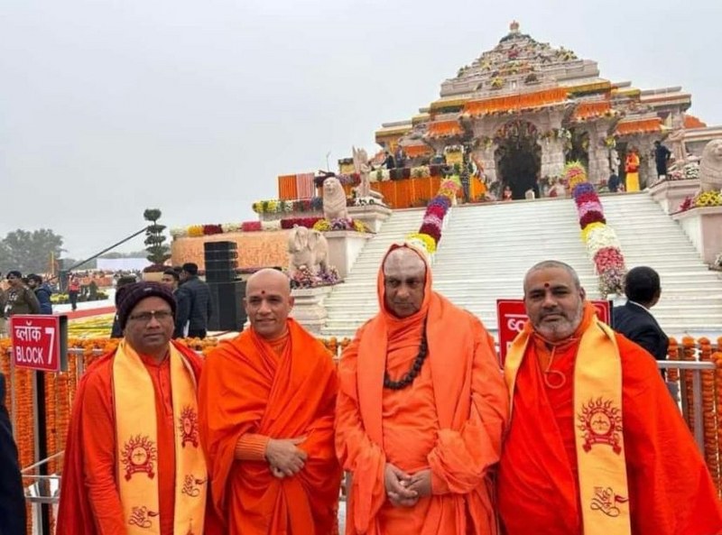 His Holiness Jagadguru Sri Shivaratri Deshikendra Mahaswamiji at the consecration of the Sri Rama Mandir at Ayodhya.