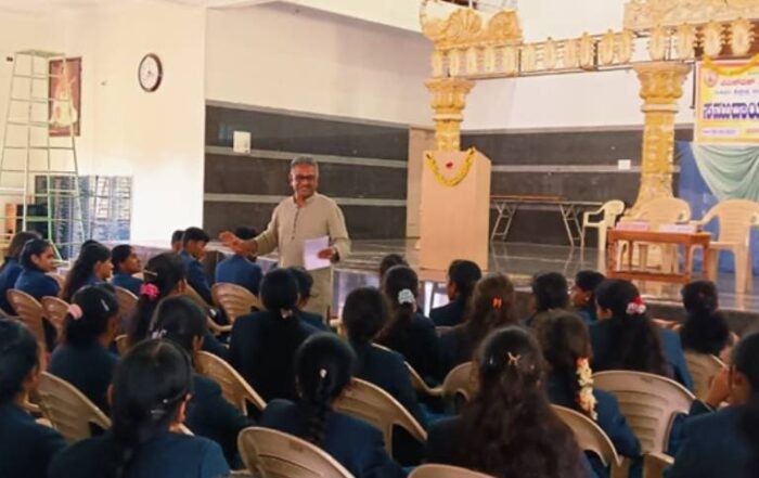 Shri G.L. Tripurantaka Inspires Students at Community Life Camp-2025