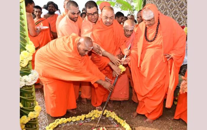 His Holiness Jagadguru Dr. Shri Shivaratri Rajendra Mahaswamiji's Punyaradhane and Suttur Jatra Mahotsav Preparatory Meeting Held at Suttur Srikshetra
