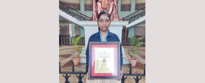 JSS Student Dhavani Wins Academy Bal Gaurav Award