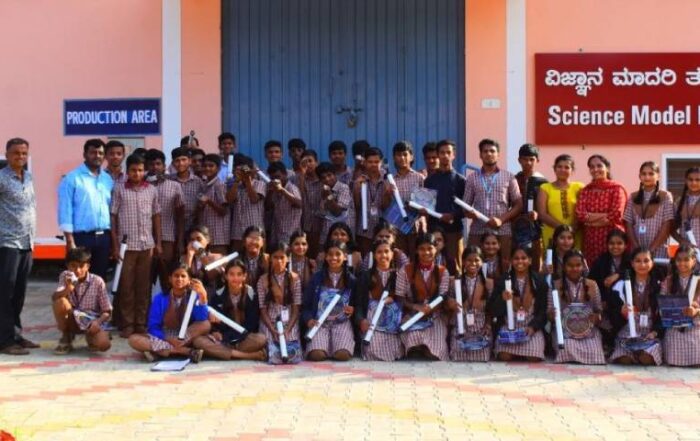 JSS High School Students Participate in Telescope Workshop at Suttur
