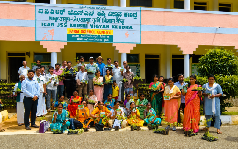Nutritional Kitchen Garden Training and Seed Kit Distribution Held Under TSP Scheme